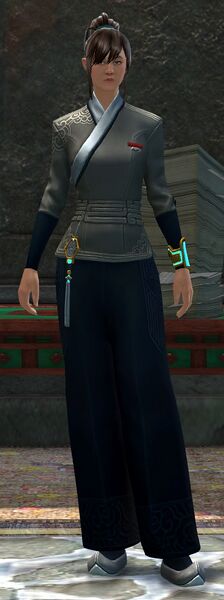 File:Xunlai Jade Sales Associate 10.jpg
