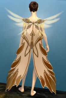 Herald of Aurene Cape.jpg