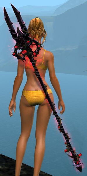File:Vinelord Edgebloom Spear stowed.jpg
